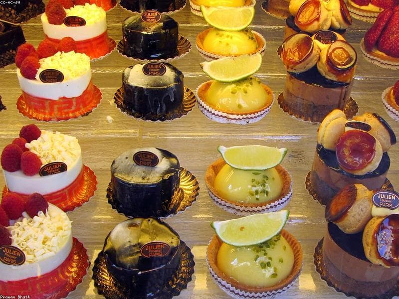 Komoda Store & Bakery