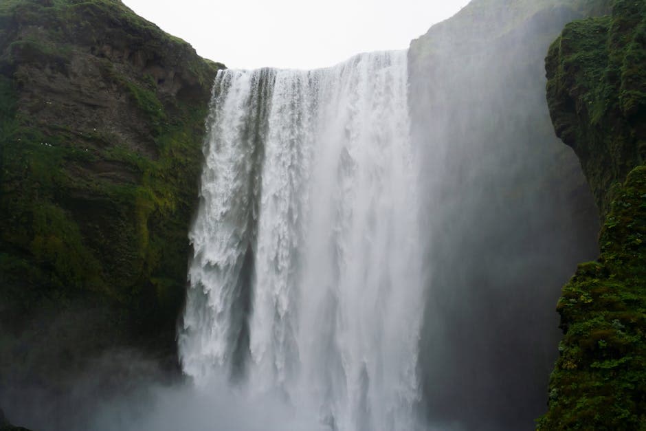Rainbow Falls (Waianuenue)